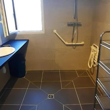 Apartamento Pmr La Roche Rouge *
